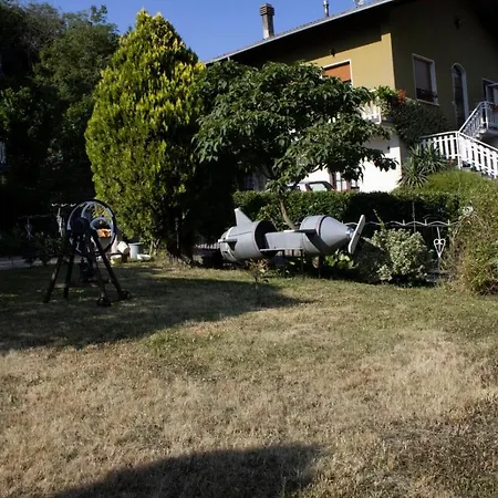 La Tana Dello Zio Gio *
